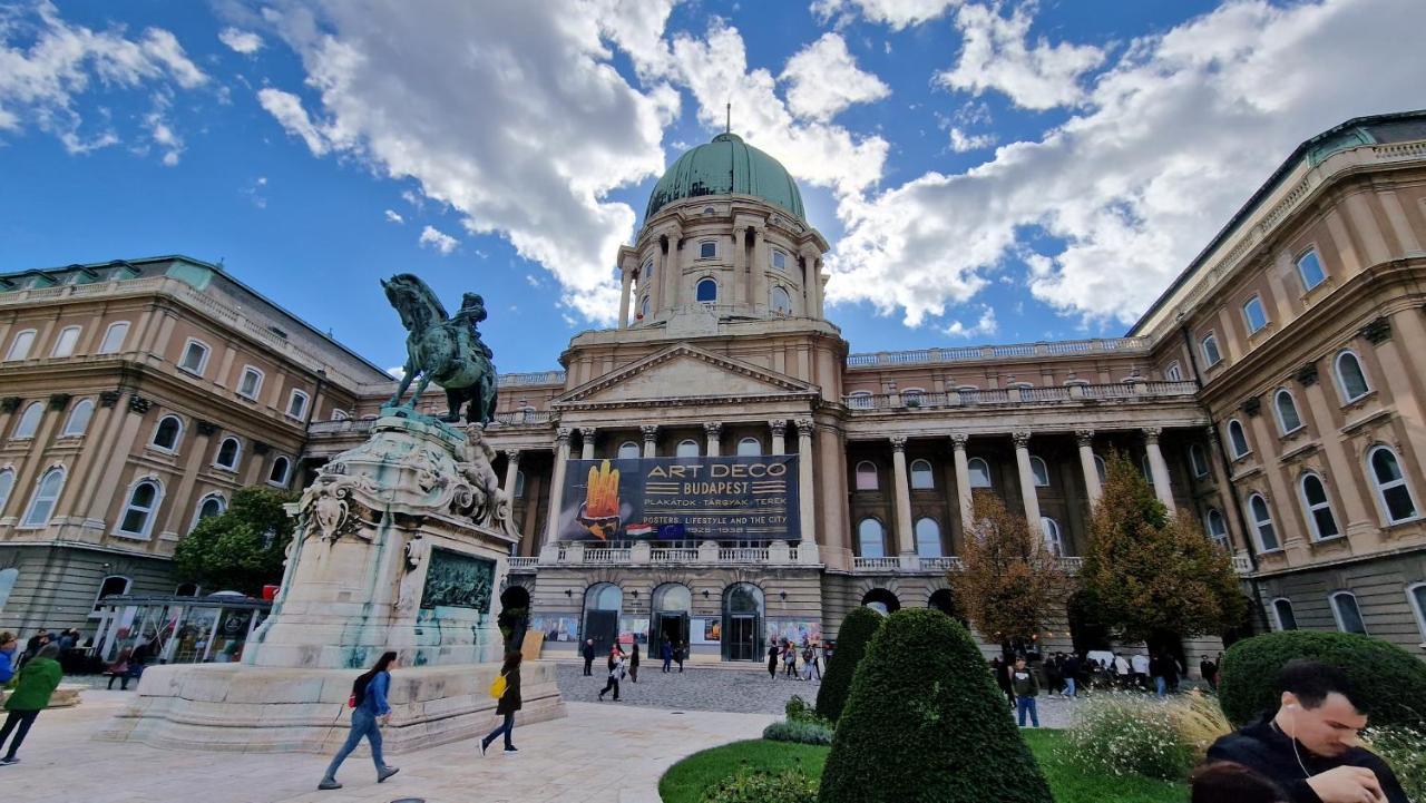 Parliament View Apartment Budapest Exterior foto