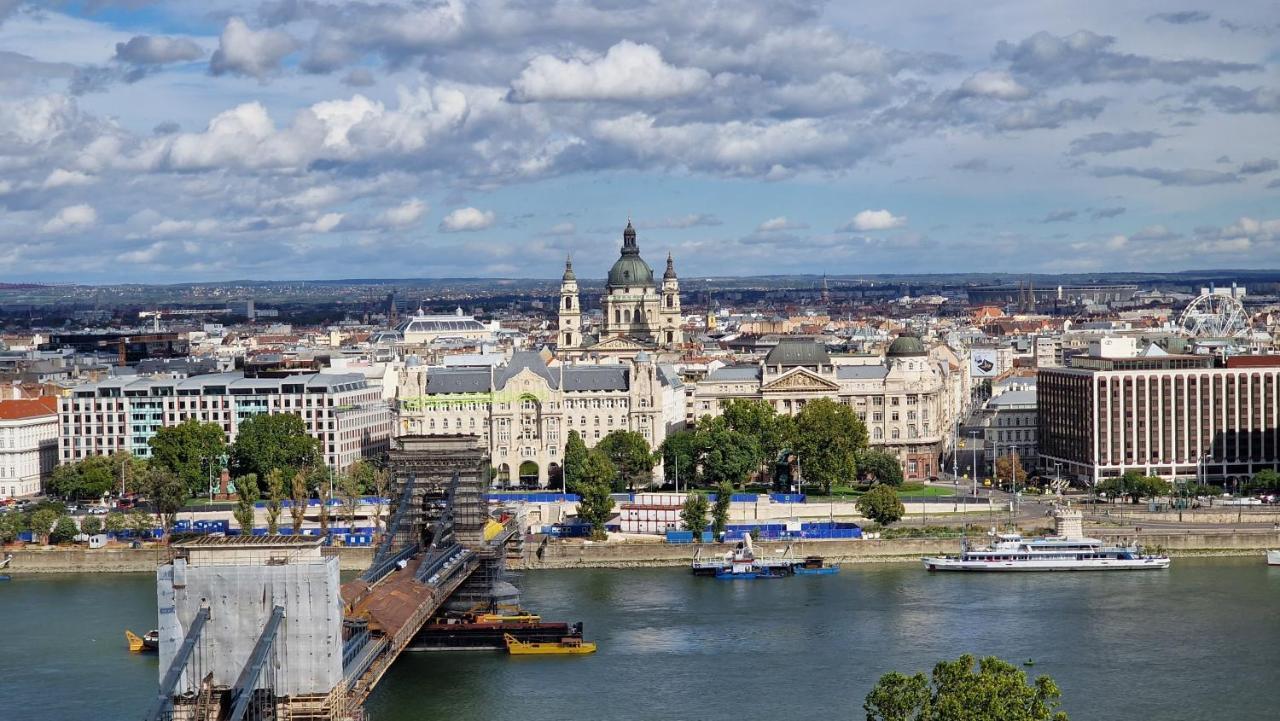 Parliament View Apartment Budapest Exterior foto