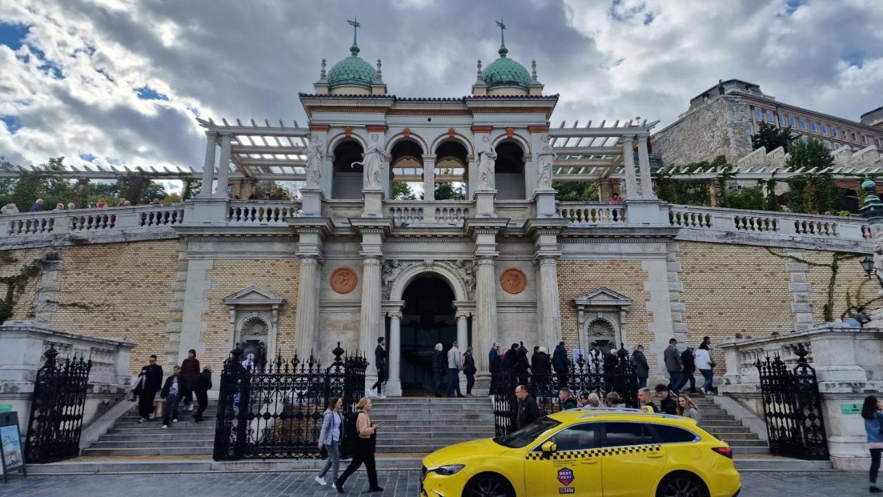 Parliament View Apartment Budapest Exterior foto